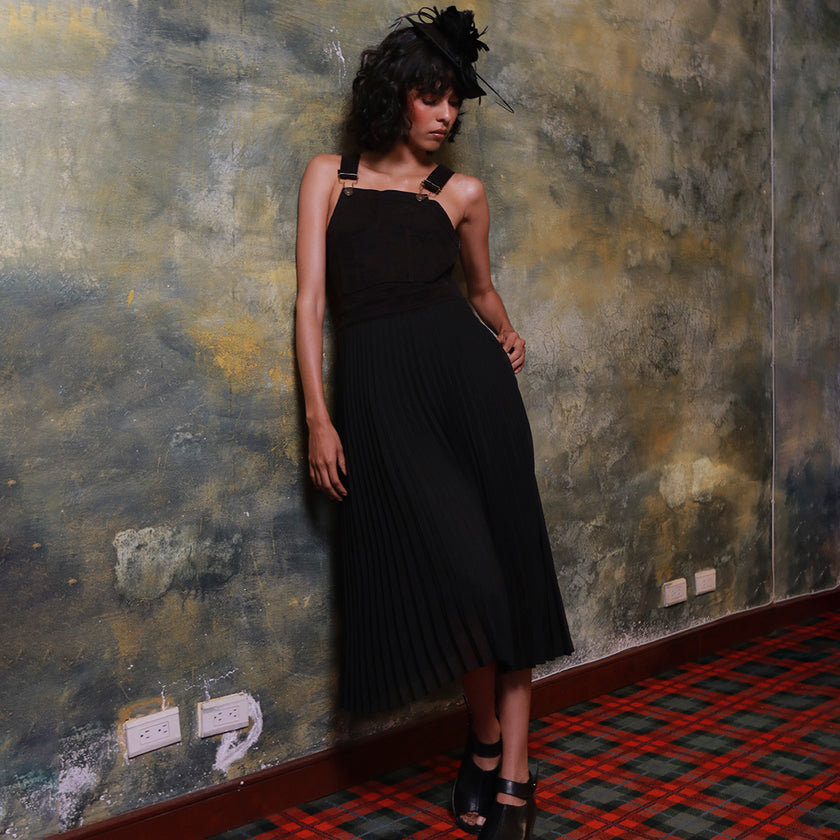 VESTIDO FEMENINO PLISADO